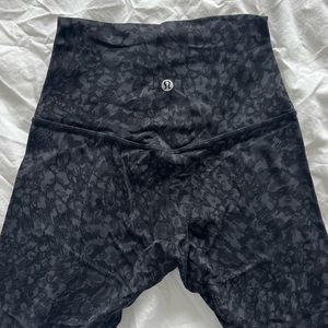 Lululemon Align leggings - like new! 25 inch length